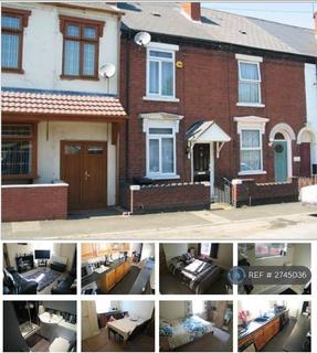 2 bedroom terraced house to rent, William Street, Brierley Hill, DY5