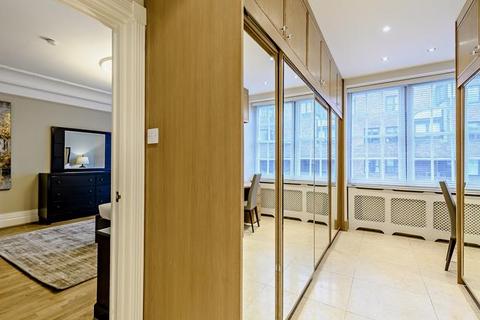 4 bedroom flat to rent, Strathmore Court, 143 Park Road, London,NW8