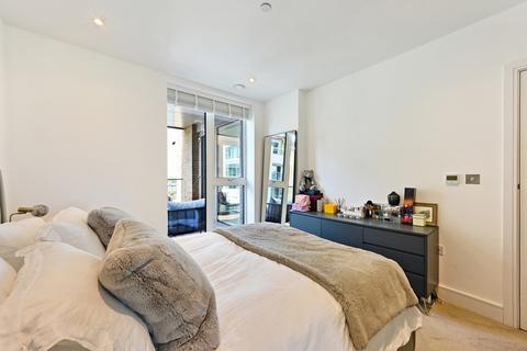 1 bedroom flat to rent, Voyager House, SW11