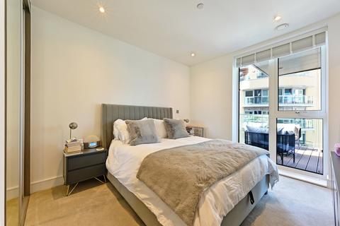 1 bedroom flat to rent, Voyager House, SW11