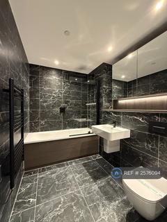 2 bedroom flat to rent, Trinity Way, Manchester, M3