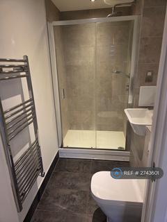 2 bedroom flat to rent, Northgate Road, Barking, IG11