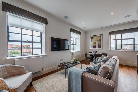3 bedroom bungalow to rent, Palace Wharf Apartments, Rainville Road, London, W6