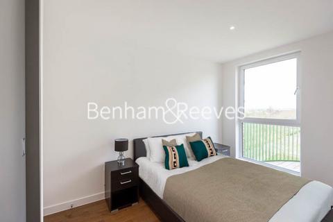 Studio to rent, Ottley Drive, Kidbrooke SE3