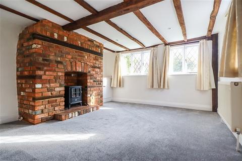 2 bedroom semi-detached house to rent, Flamstead AL3