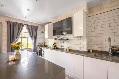 1 bedroom flat to rent, Princess Road, Primrose Hill, London, NW1