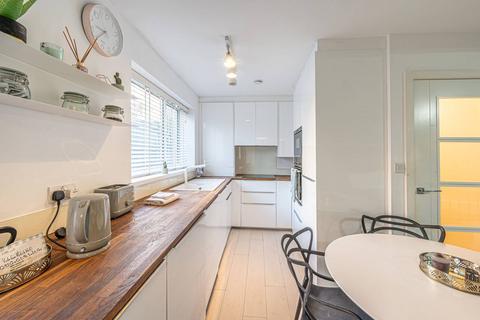 Studio to rent, Dartmouth Park, Dartmouth Park, London, NW5