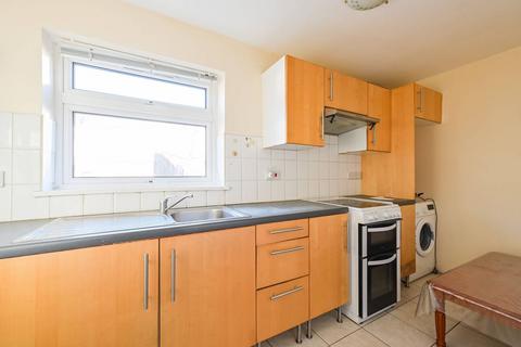 1 bedroom end of terrace house to rent, Boreham Road, N22, Wood Green, London, N22