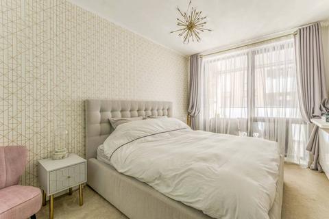 1 bedroom flat to rent, Sailors House, Canary Wharf, London, E14