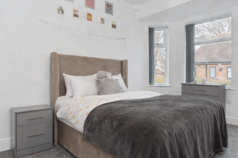 undefined, Livesey Close, London, SE28
