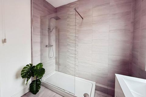 undefined, Livesey Close, London, SE28