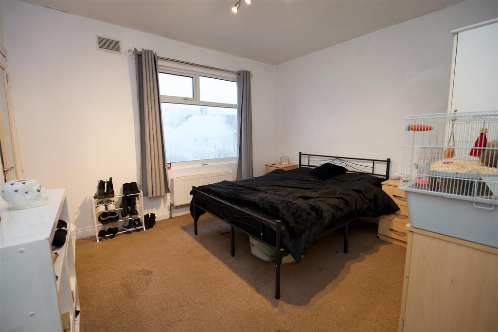 Main Bedroom