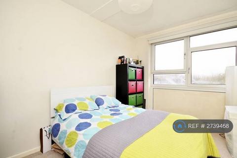 3 bedroom maisonette to rent, Brixton, Brixton, SW9