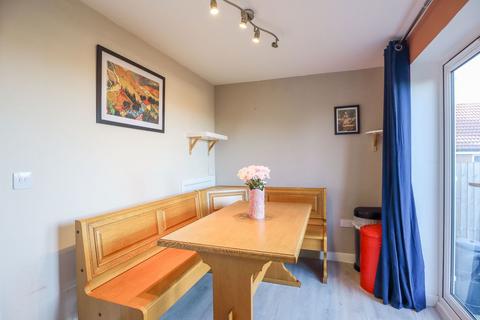 undefined, Travers Close, Calne SN11
