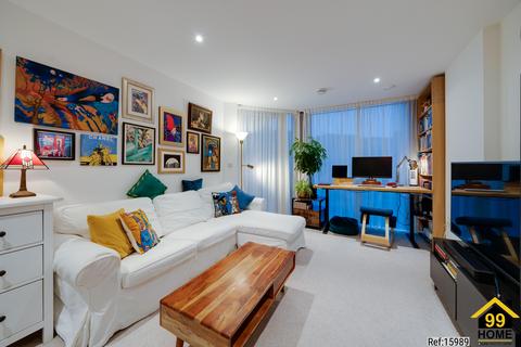 1 bedroom flat for sale, Trafalgar House, London, SW18