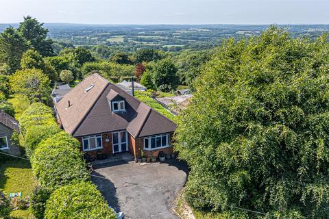 5 bedroom detached house for sale, Winchelsea Road, Guestling, Hastings