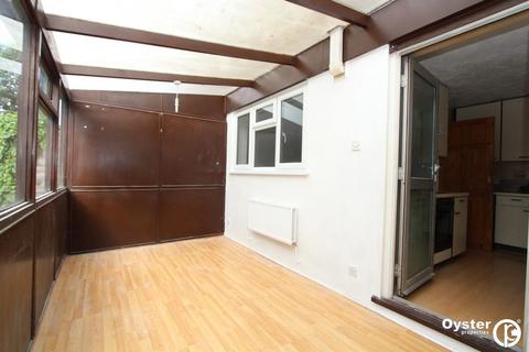 3 bedroom semi-detached house to rent, Rivington Crescent, London, NW7