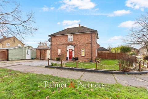 3 bedroom semi-detached house for sale, Paxman Avenue, Colchester, Essex, CO2