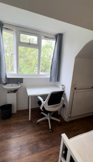 1 bedroom in a house share to rent, Lancelot Avenue, Wembley HA0