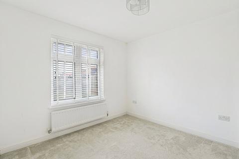 2 bedroom flat for sale, Frost Close, Weldon, Ebbsfleet Valley, Swanscombe, DA10