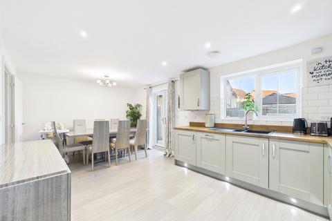 4 bedroom detached house for sale, Somerdale Avenue, Brockworth, Gloucester, Gloucestershire, GL3