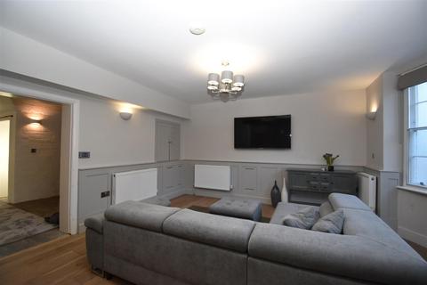 undefined, Clarendon Crescent, Leamington Spa