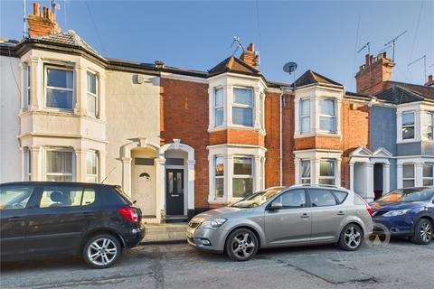 Holly Road, Northampton NN1
