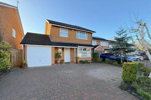 3 bedroom detached house for sale, Saxon Close, Stratford-upon-Avon