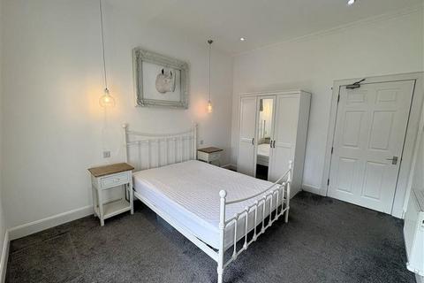 undefined, Union Place, Dundee,