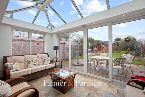 3 bedroom end of terrace house for sale, Clairmont Road, Lexden, Colchester, Essex, CO3