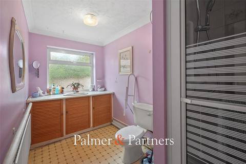 3 bedroom bungalow for sale, Fingringhoe Road, Colchester, Essex, CO2