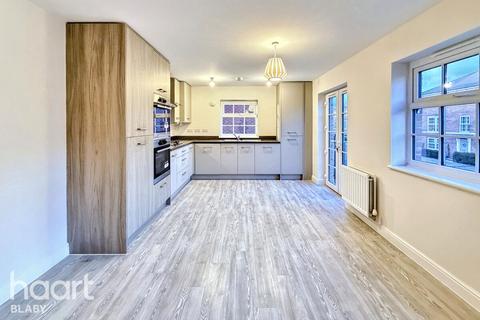 undefined, Tay Road, Leicester