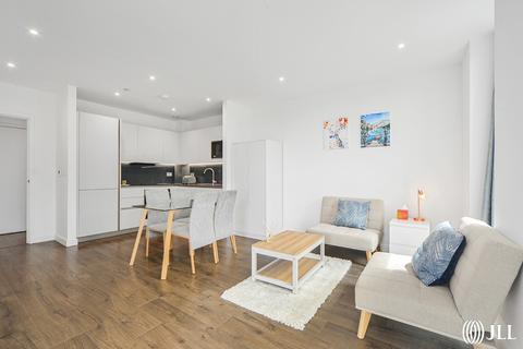 1 bedroom apartment to rent, Coster Avenue London N4