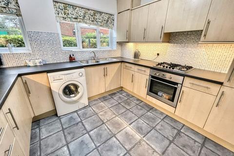 2 bedroom flat for sale, Dean Park