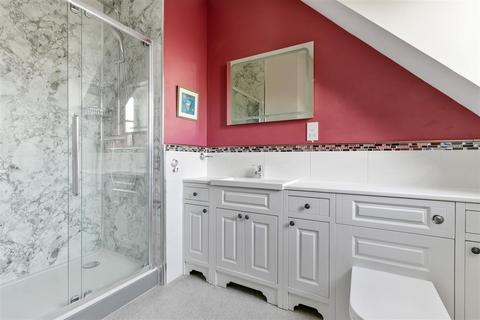 3 bedroom flat for sale, Idsworth Down, Petersfield