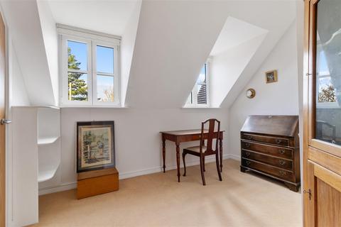 3 bedroom flat for sale, Idsworth Down, Petersfield