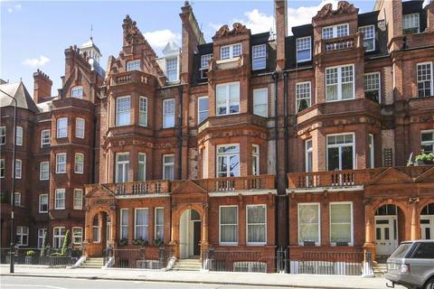 3 bedroom flat for sale, Lower Sloane Street, London SW1W