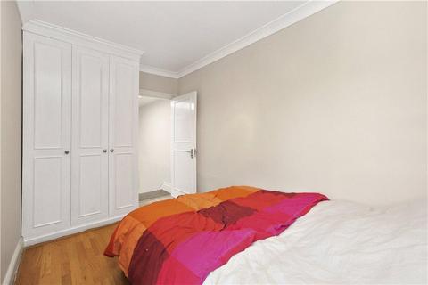 3 bedroom flat for sale, Lower Sloane Street, London SW1W