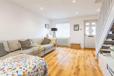 2 bedroom terraced house for sale, Alderwood Close, Abridge.