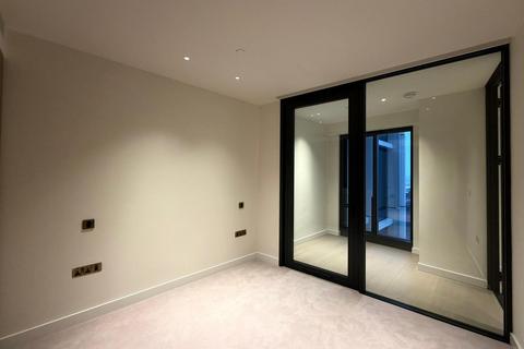 1 bedroom apartment to rent, River Park Tower, London, SW8