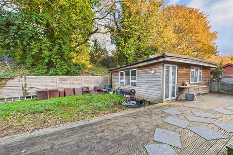 6 bedroom end of terrace house for sale, Salisbury Road, Reading, Berkshire, RG30