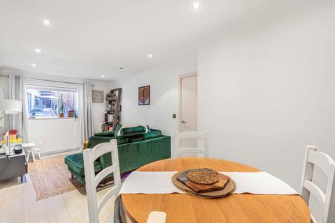 3 bedroom flat for sale, Old Post Office Walk, Surbiton KT6