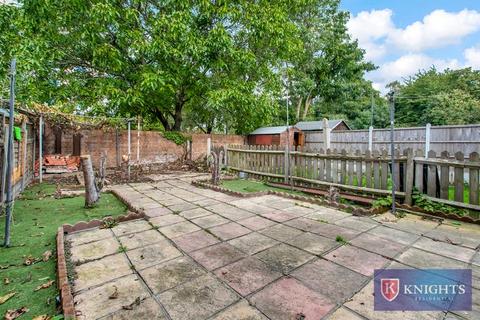 3 bedroom terraced house for sale, Cavendish Road , Edmonton, London, N18