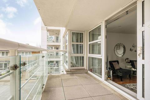2 bedroom flat for sale, Flat 9, 73 Upper Richmond Road, London, SW15