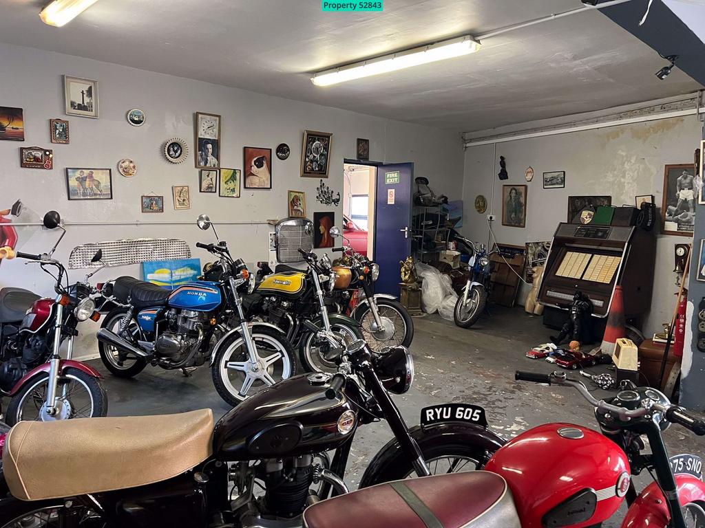 Smaller workshop 3
