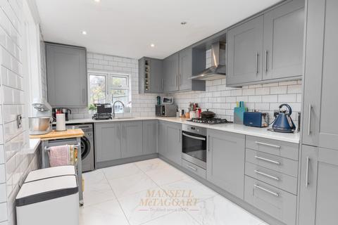 3 bedroom semi-detached house for sale, Princess Road, Crawley RH11
