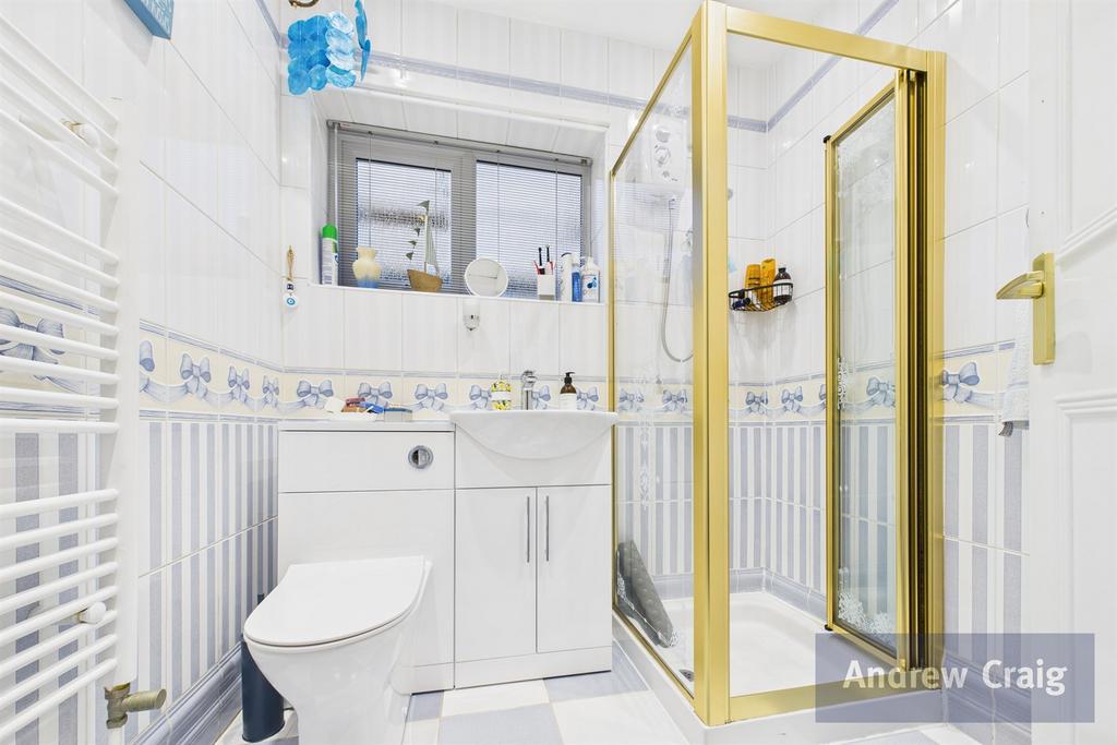 Ground Floor Shower