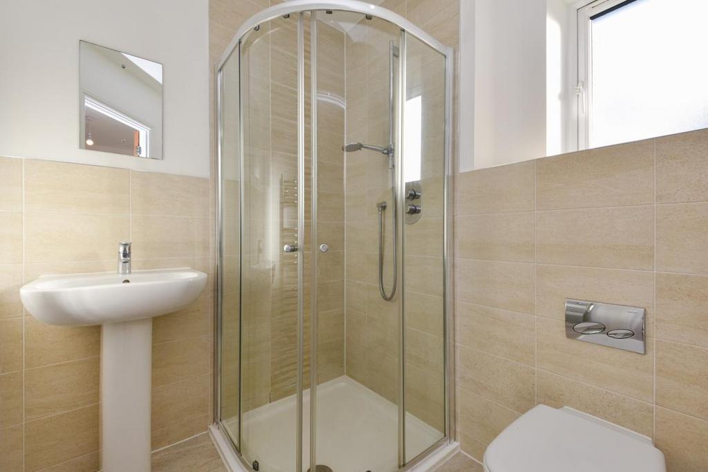 Ph18 6337687.jpg