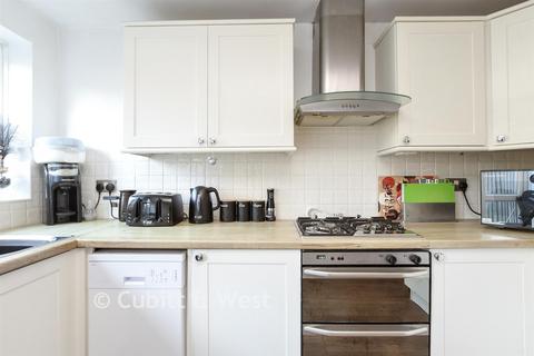 2 bedroom terraced house for sale, Tanyard Way, Horley, Surrey