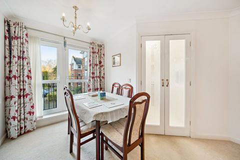undefined, Castle Court, Blantyre Road, Bothwell, G71
